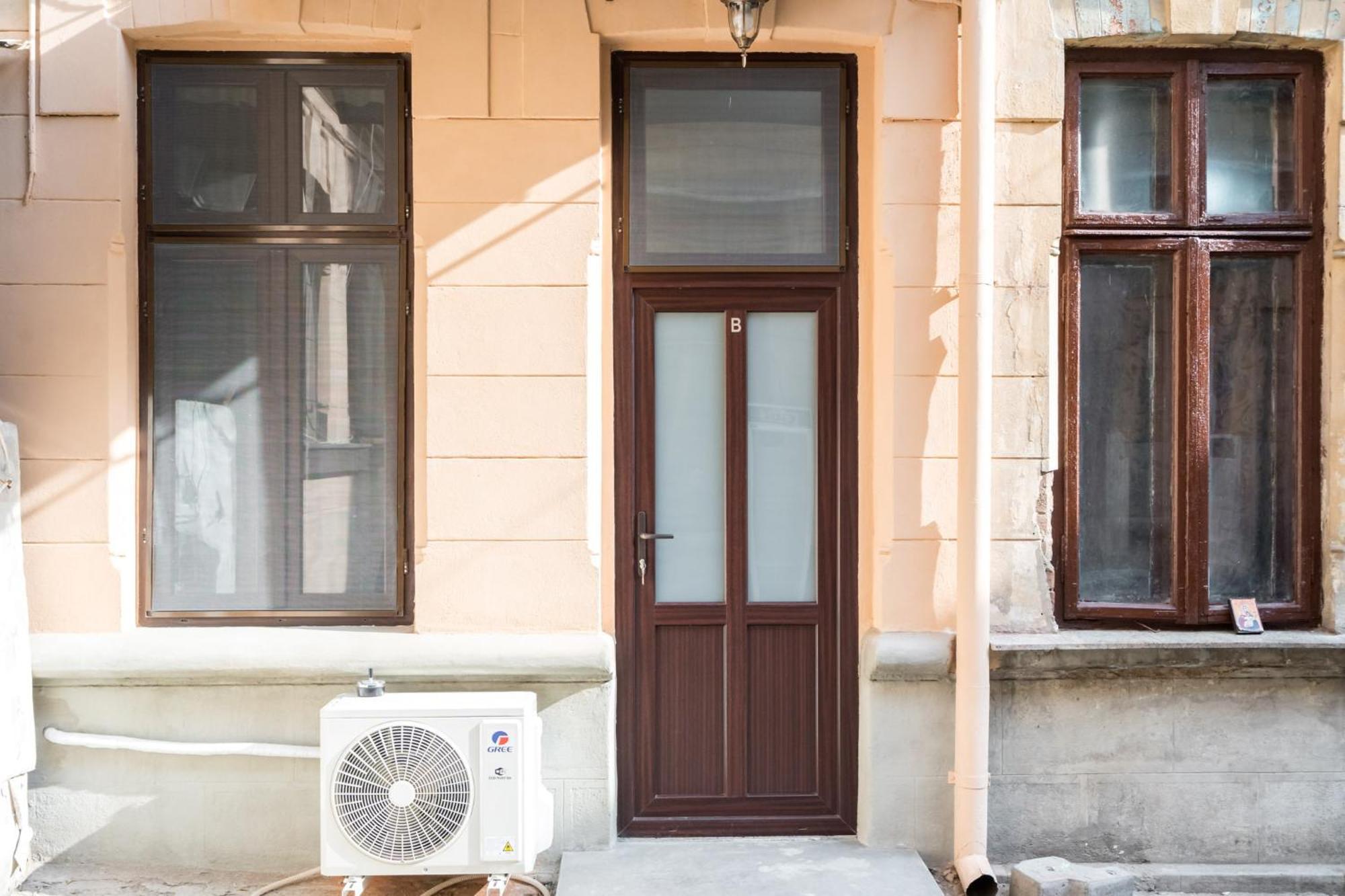 Urban Walls Apartments 5B Βουκουρέστι Εξωτερικό φωτογραφία